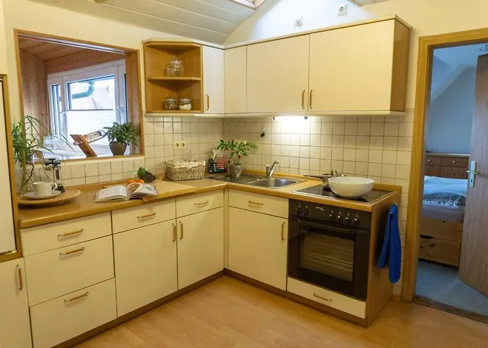 Christina Апартаменты *